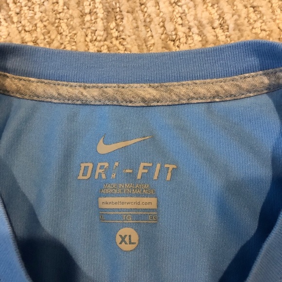 Men’s Nike Dri-Fit T-Shirt - Picture 3 of 3